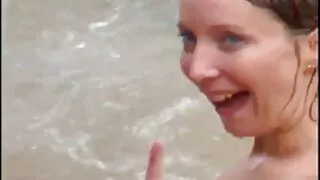 Legat, bătut la fund și futut în sex cu vecina matura păsărică.