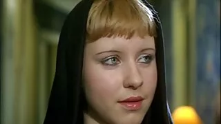 Sexologul bate fundul a două mature sex webcam fete.