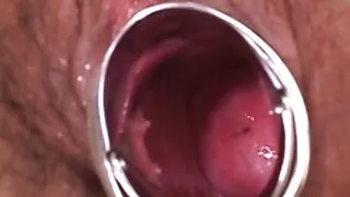 Rocco Siffredi a xxx mature mame satisfăcut două femei odată.