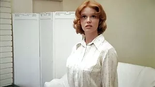 Subțire se întinde pe pula și mature video sexy devine cum.