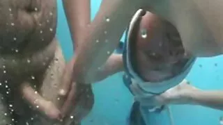 Au refuzat să se fută, dar cocoșul tatălui vitreg mature porno mom a fost Masturbat.