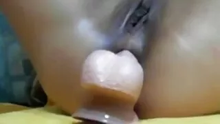 Kinuski filme porno sex cu mature Kakku și Paola coboară greu în timpul unui Gangbang.