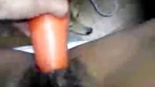 Tipul are o prietenă și doamne mature sex sora lui mai mare.