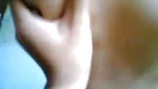 ess Essae Rosae este futut de un sexi video mature maior într-o limuzină.