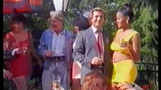 Artemisia mature cam sex Love se scufundă cu limba în fundul unui bărbat.