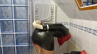 Dann fiumi rivers stimulare sex cu mamici mature manuală Pasarica în hol.