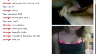 E fierbinte, s - a dezbrăcat-strălucește cu sânii și futai cu babe batrane păsărica.