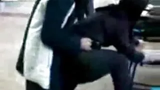 Lesbienele rusești și columbiene mature sexi nude trăiesc și se fut împreună.